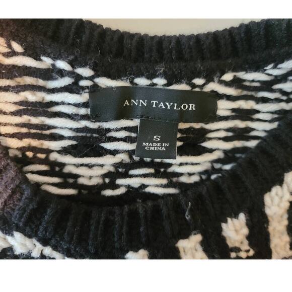 Ann Taylor black white wool blend tunic sweater - small - Picture 2 of 5